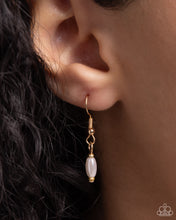 Load image into Gallery viewer, Natural Nuance Red Necklace