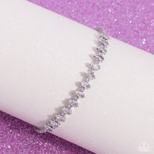 Load image into Gallery viewer, Dandy Dancer White Bracelet