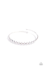 Load image into Gallery viewer, Dandy Dancer White Bracelet