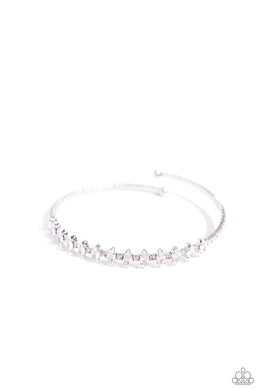 Dandy Dancer White Bracelet