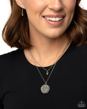 Load image into Gallery viewer, Birthstone Beauty Green Necklace - August