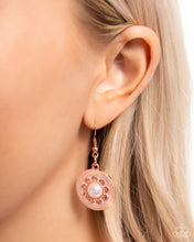 Load image into Gallery viewer, Alluring Ambience Copper Necklace