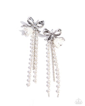 Load image into Gallery viewer, Garden Gain White Earrings