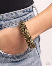 Load image into Gallery viewer, Manufactured Magnificence Brass Bracelet