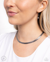 Load image into Gallery viewer, Simply Scintillating Black Choker