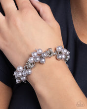 Load image into Gallery viewer, Endless Loop Silver Bracelet