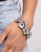 Load image into Gallery viewer, General Grandeur Blue Bracelet