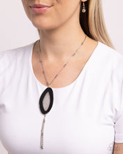 Load image into Gallery viewer, Geode Gamble Black Necklace