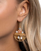 Load image into Gallery viewer, Metropolitan Majesty Gold Earrings