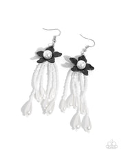 Load image into Gallery viewer, Prom Personality Black Seed Bead Earrings