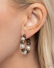 Load image into Gallery viewer, Playful Pearls Brass Hoop Earrings