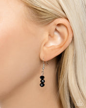 Load image into Gallery viewer, Flickering Fact Black Necklace