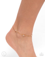 Load image into Gallery viewer, Ladylike Loop Gold Anklet