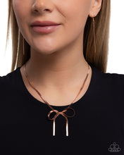 Load image into Gallery viewer, Ladylike Legato Copper Necklace