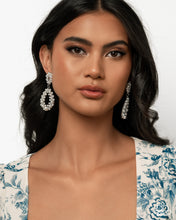 Load image into Gallery viewer, Dapper Debut White Earrings