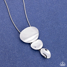 Load image into Gallery viewer, Cascading Commercial Silver Necklace