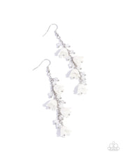 Load image into Gallery viewer, Snow Drops White Earrings