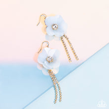 Load image into Gallery viewer, Serene State of Mind Blue Earrings