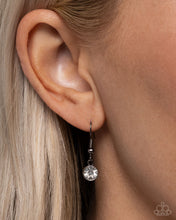 Load image into Gallery viewer, Brilliant Belonging Black Necklace