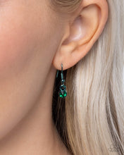 Load image into Gallery viewer, Fond Fashion Green Necklace