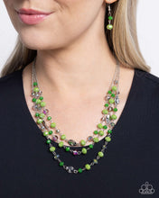 Load image into Gallery viewer, Radiantly Rich Green Necklace