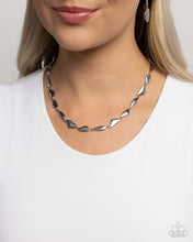 Load image into Gallery viewer, Sharp Soliloquy Silver Necklace