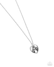 Load image into Gallery viewer, Brilliant Birds Silver Necklace