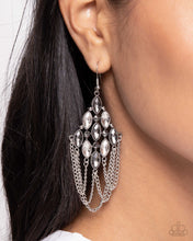 Load image into Gallery viewer, Trenchant Transformation Silver Earrings