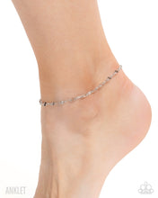 Load image into Gallery viewer, Relaxed Radiance Silver Anklet