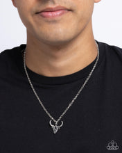 Load image into Gallery viewer, Speeding Up Black Men’s Necklace