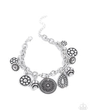 Load image into Gallery viewer, Embellished Estate Silver Bracelet