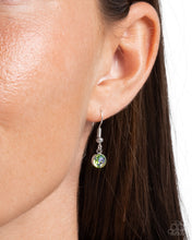 Load image into Gallery viewer, Tasteful Triad Green Necklace