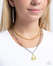 Load image into Gallery viewer, Love Comes and Goes Green Necklace