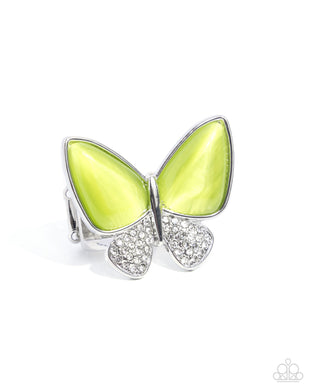 Fluttering Flex Green Ring