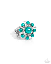 Load image into Gallery viewer, Pointed Park Avenue Green Ring