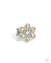 Load image into Gallery viewer, Petaled Promenade Yellow Ring