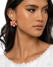 Load image into Gallery viewer, Pleasing Petals Pink Post Earrings