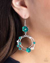 Load image into Gallery viewer, Wreathed Waikiki Green Earrings