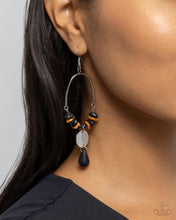 Load image into Gallery viewer, Suspended Santa Fe Black Earrings