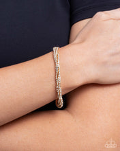 Load image into Gallery viewer, Twisted Triumph Gold Bracelet