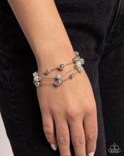 Load image into Gallery viewer, Classy Cruise White Bracelet
