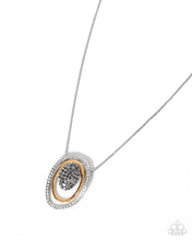 Load image into Gallery viewer, Glistening Grade Silver Necklace