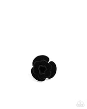 Load image into Gallery viewer, Relaxed Rosette Black Skinny Band Ring