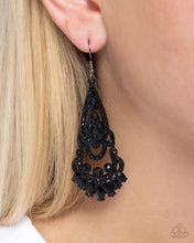Load image into Gallery viewer, Opera Stage Black Earrings