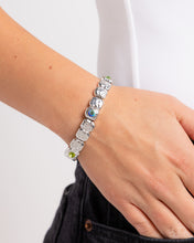 Load image into Gallery viewer, Faint-Hearted Fashion Green Bracelet