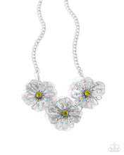Load image into Gallery viewer, Falsetto Folktale Green Necklace