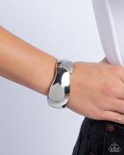 Load image into Gallery viewer, Curved Confident Silver Hinged Bangle