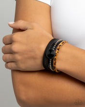 Load image into Gallery viewer, Fair LEATHER Black Clasp Wrap