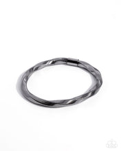 Load image into Gallery viewer, Twisted Temptress Black Bracelet
