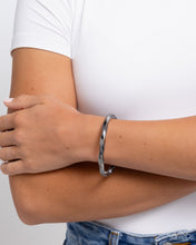 Load image into Gallery viewer, Twisted Temptress Black Bracelet